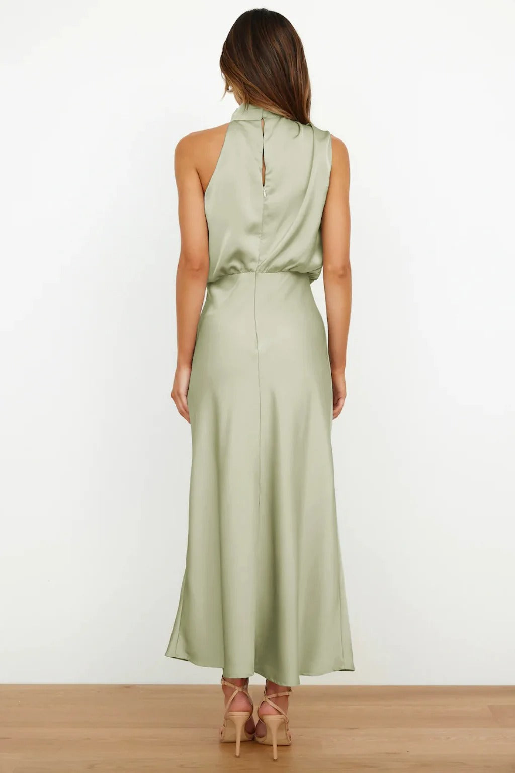 Serenya | Glanzvolle Satin-Grazia