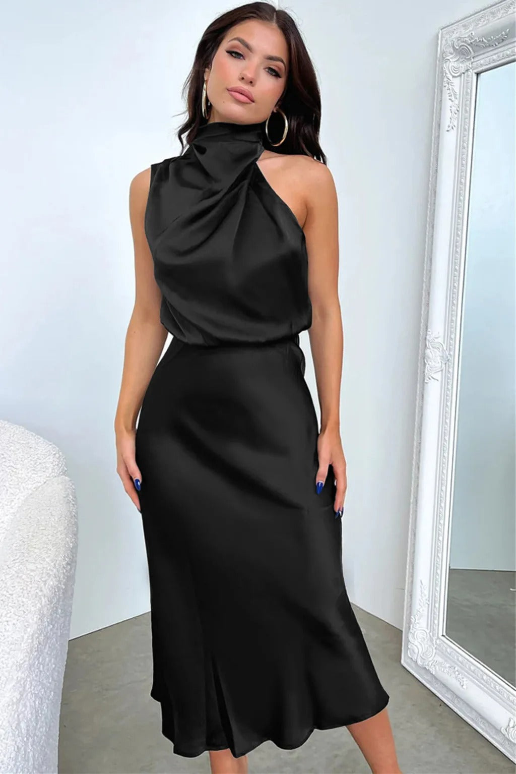 Serenya | Glanzvolle Satin-Grazia